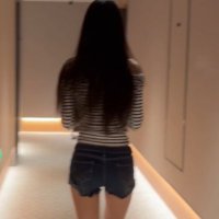 小羊爱吃草